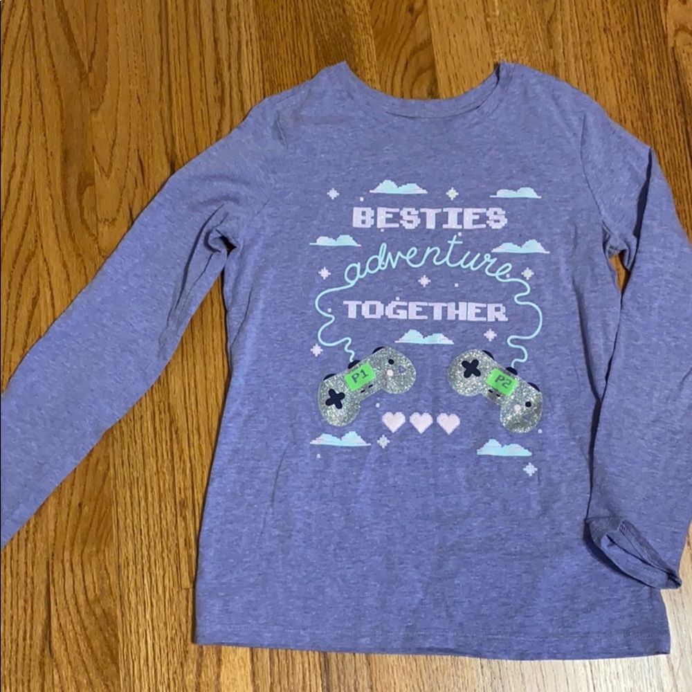 Girl long sleeve shirt size 10/12